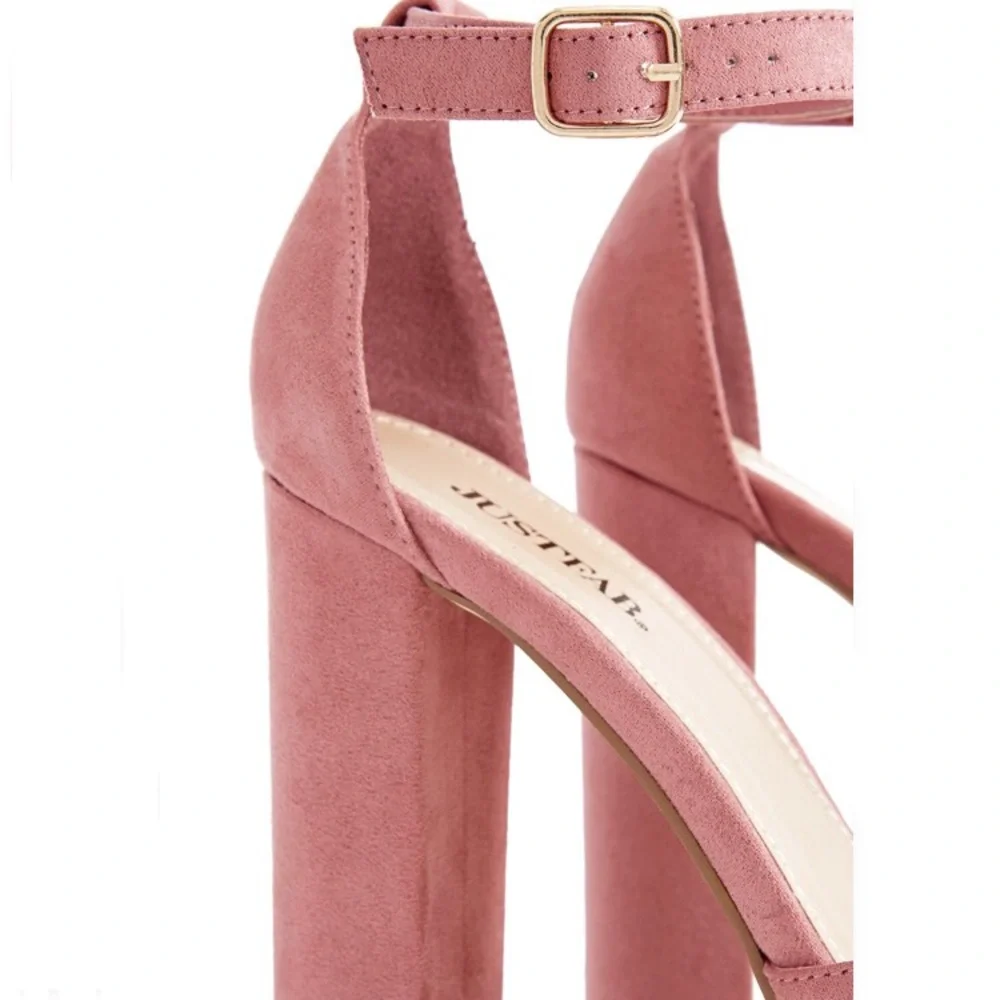 Chic Rose Faux-Suede Platform Pumps Size 9, NIB